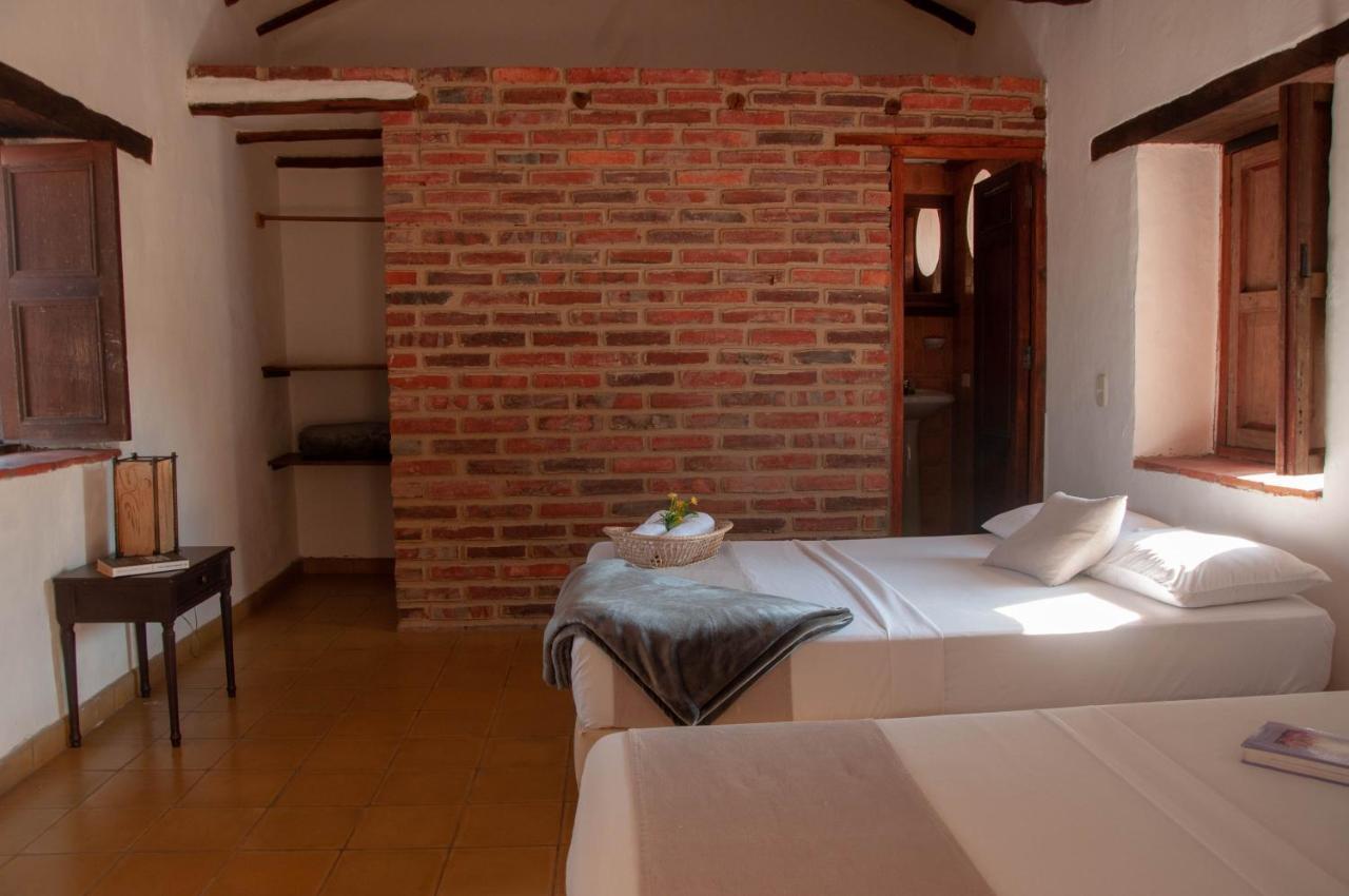La Juanita Hostel Barichara Eksteriør billede